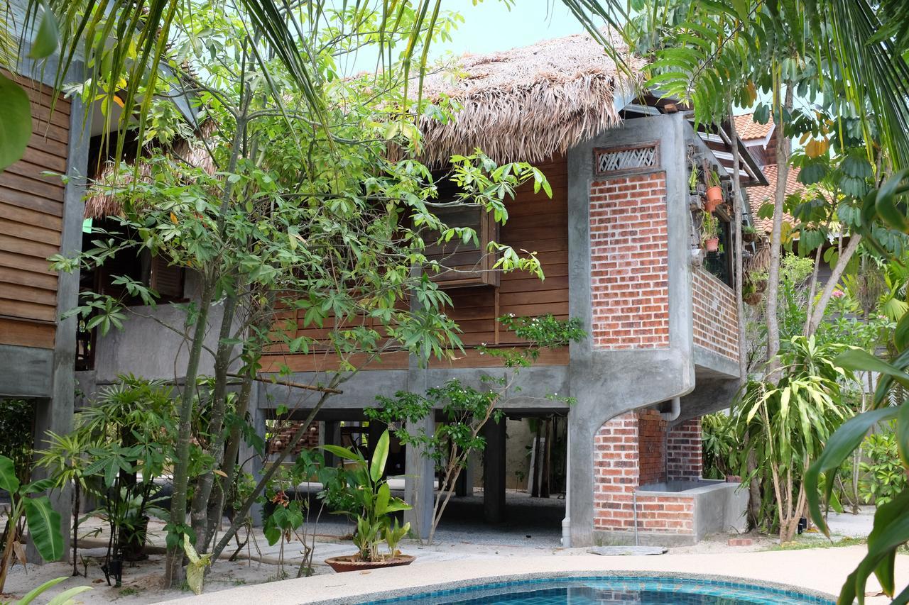 Panji Panji Tropical Wooden Home Pantai Cenang  Exterior foto