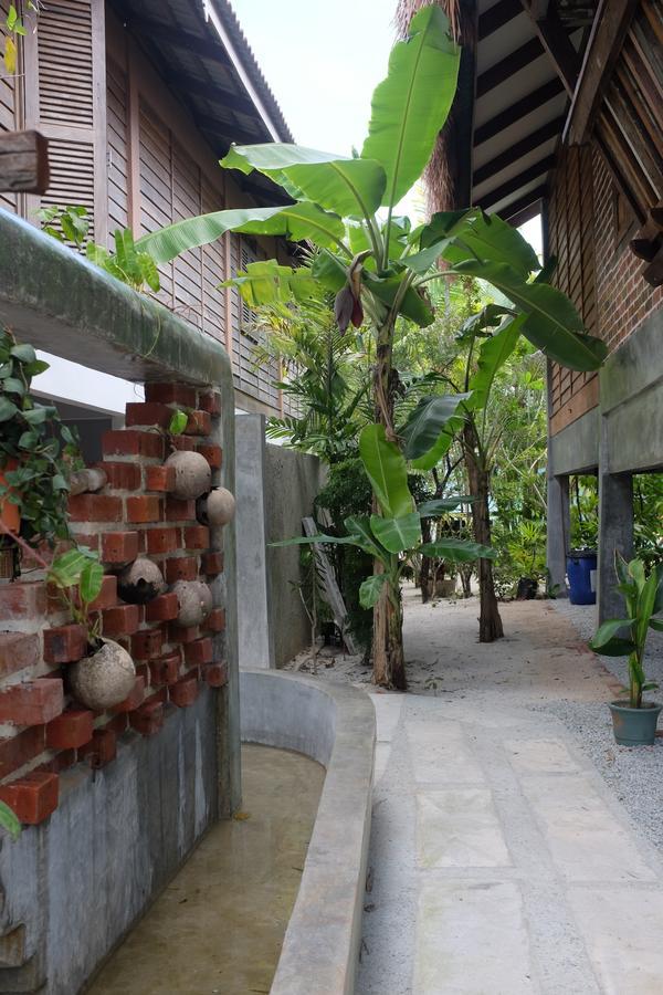 Panji Panji Tropical Wooden Home Pantai Cenang  Exterior foto