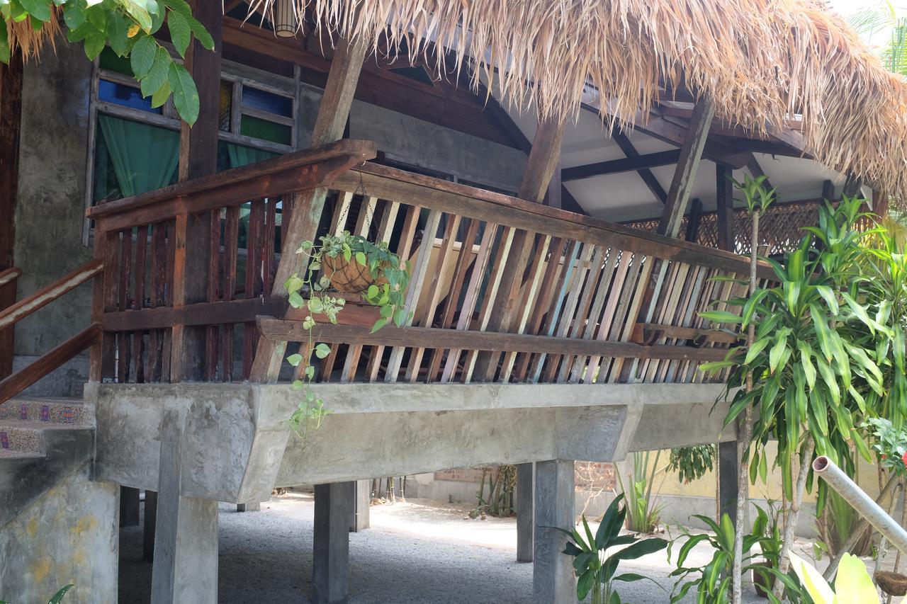 Panji Panji Tropical Wooden Home Pantai Cenang  Exterior foto